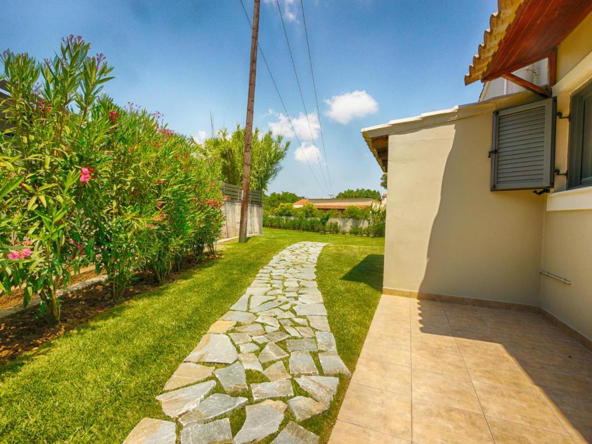 Cozy Family Friendly Apartment With Large Garden Close To Beaches - Dirella Kynopiástai Exterior photo
