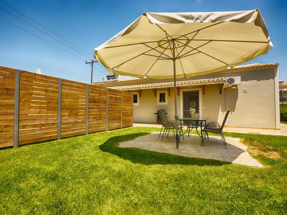 Cozy Family Friendly Apartment With Large Garden Close To Beaches - Dirella Kynopiástai Exterior photo