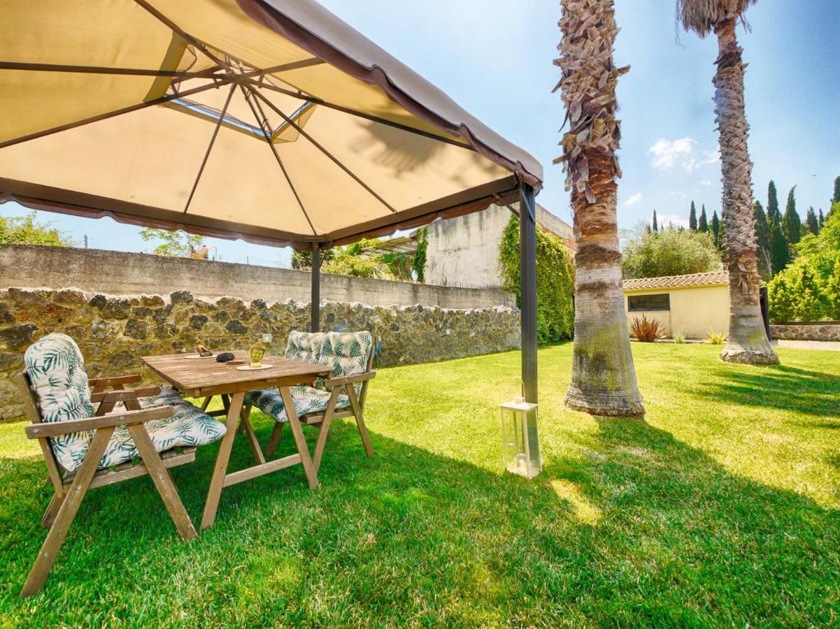 Cozy Family Friendly Apartment With Large Garden Close To Beaches - Dirella Kynopiástai Exterior photo