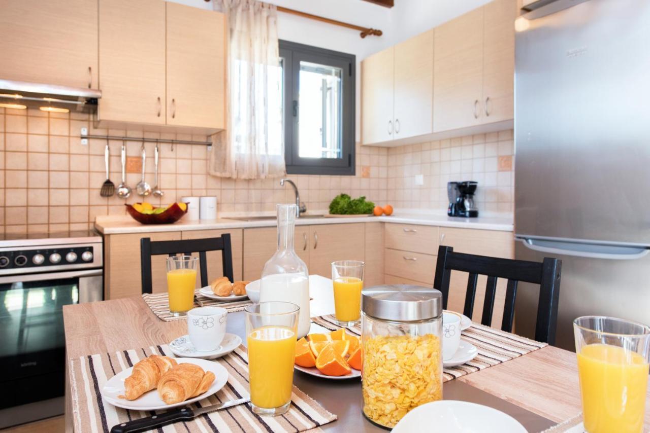 Cozy Family Friendly Apartment With Large Garden Close To Beaches - Dirella Kynopiástai Exterior photo